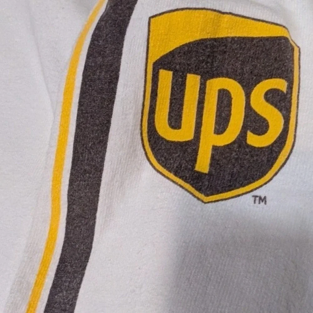 Dale Jarrett #88 UPS Vintage NASCAR Racing LS Tee Men's L‎ | Retro Sportswear